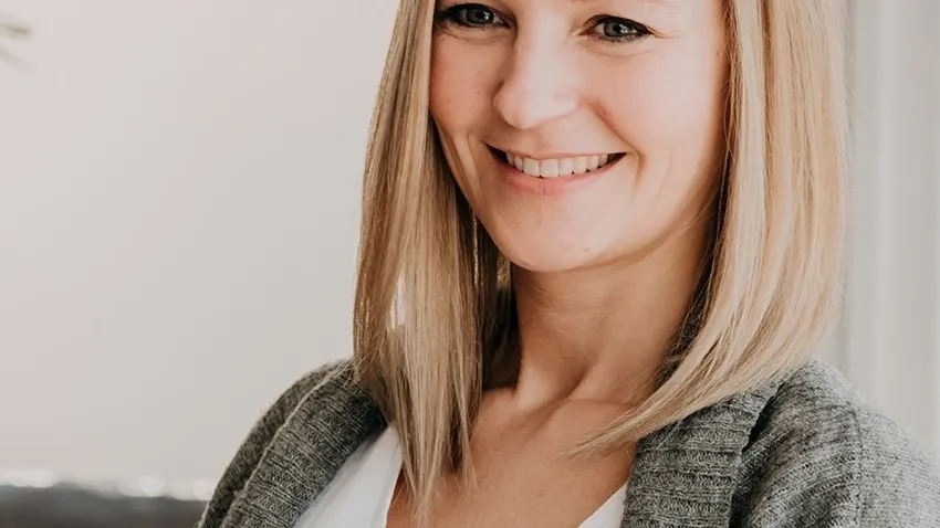 Sarah von Wyl: Branddesignerin für Marken und Präsentationen